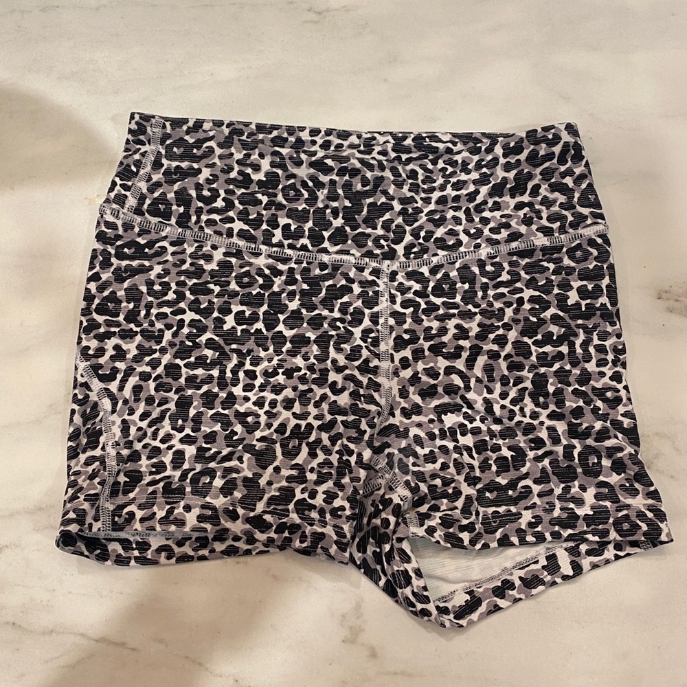 Outdoor Voices 3.5” Shorts